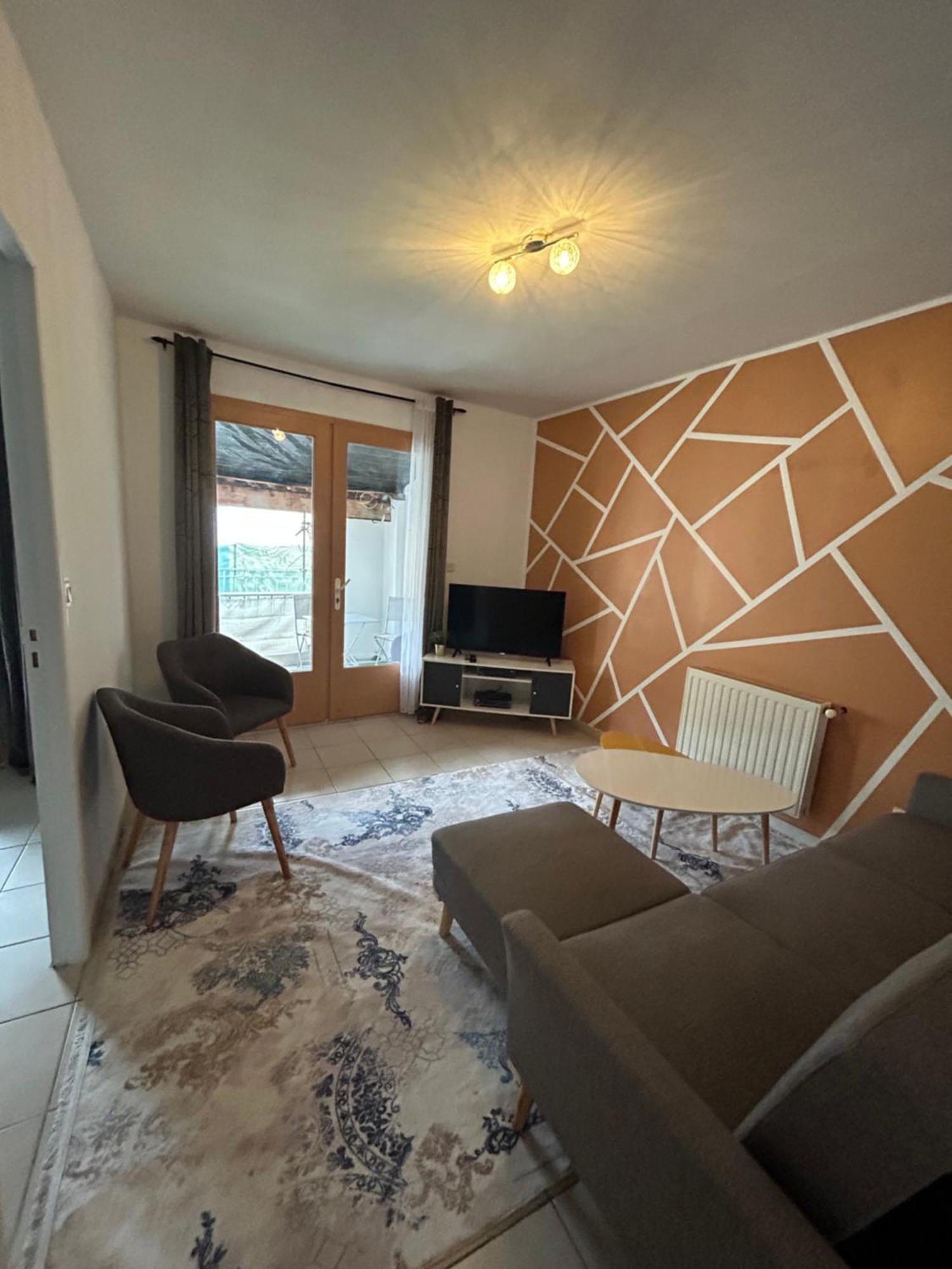 Charmant Appartement 2 Ch Nyons-Centre Ville Dış mekan fotoğraf